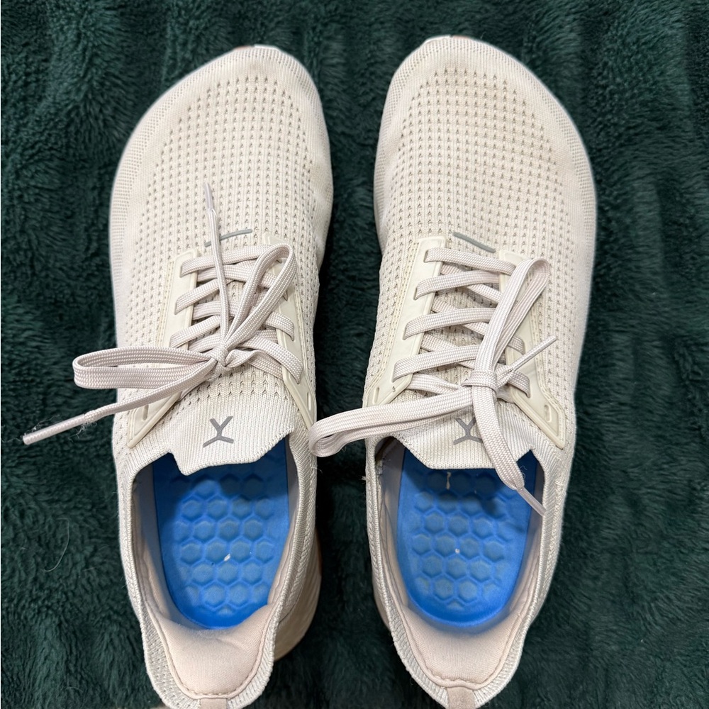 Flux adapt runner knit running shoes